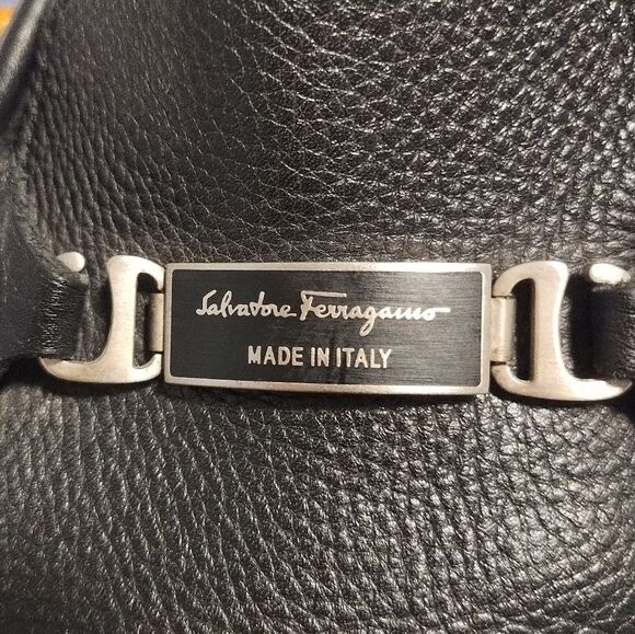 Authentic Salvatore Ferragamo Mens Black Leather Loafers Made In Italy main image 6